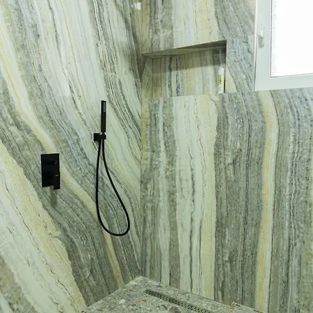 Coral Cane Appartement Tirana